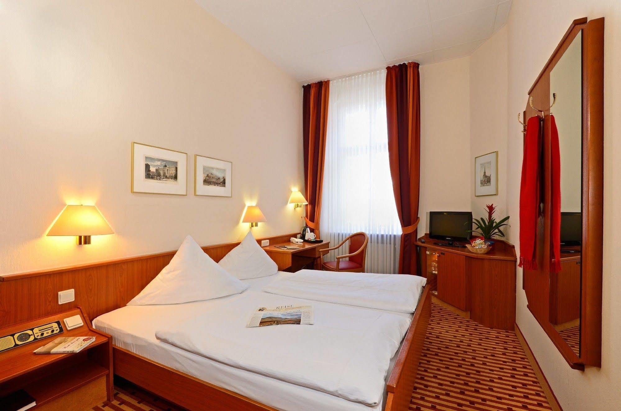 Hotel Schoeneberg Berlin Exterior photo